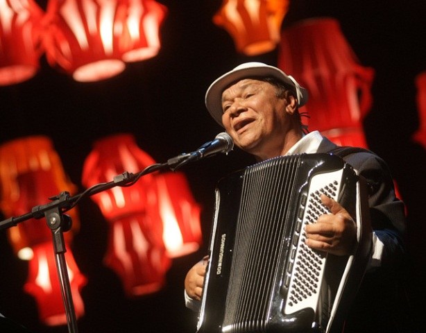Dominguinhos morre em São Paulo aos 72 anos