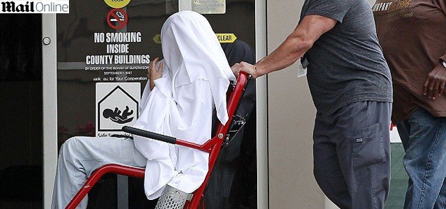 Juiz estende tratamento psicológico obrigatório para Amanda Bynes