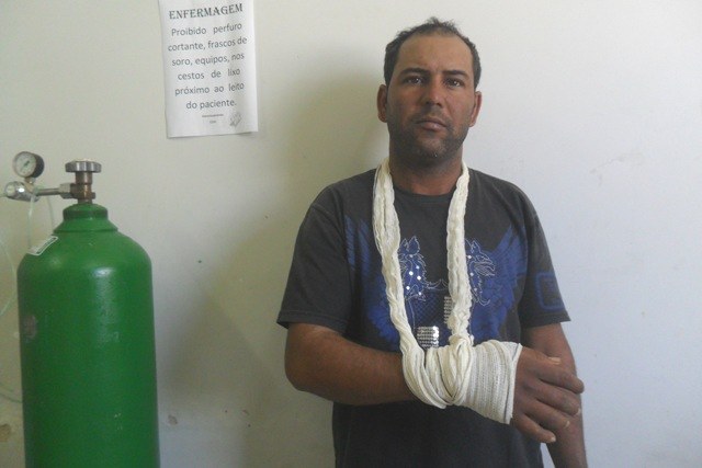 Choque entre veículos deixa mototaxista com braço fraturado em Vilhena