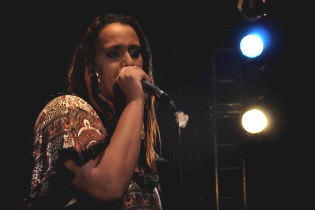 Meire & Lucas cantam, hoje, pela primeira vez na Cachaçaria Recanto da Praça