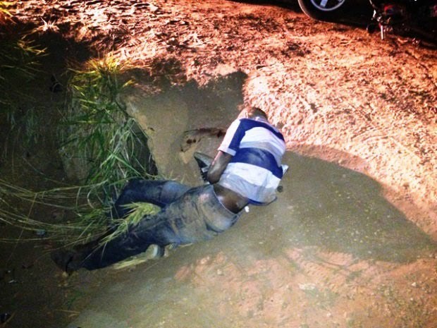 Rapaz de 23 anos morre ao bater moto em carreta vindo de balneário em Vilhena