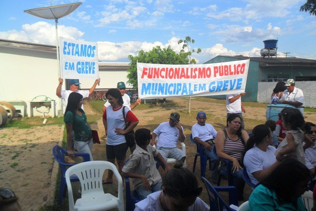 Servidores municipais radicalizam e anunciam passeata amanhã em Vilhena