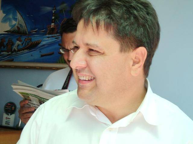 DOMINÓ: AGORA É MELKI QUE TENTA DERRUBAR GURGACZ NO SENADO