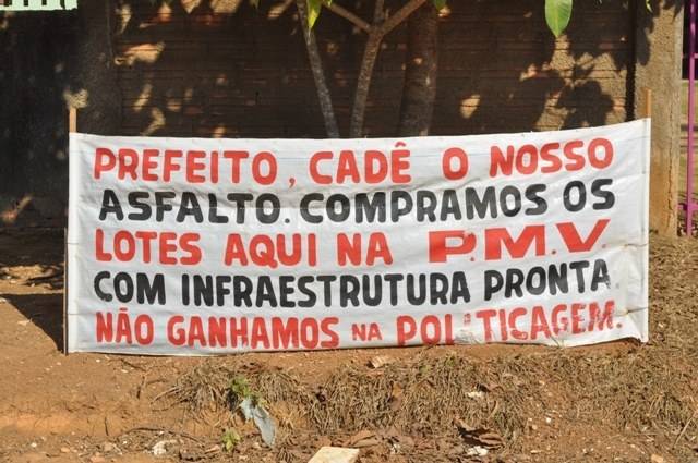 Protesto de morador aponta indício de fraude em documentos da prefeitura