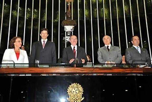 CONGRESSO PROMULGA PEC DA TRANSPOSIÇÃO