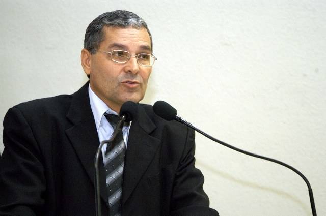 DEPUTADO RONDONIENSE MATA ANDARILHO, MAS POUCOS FICAM SABENDO