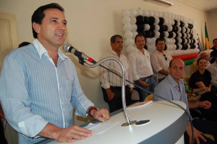 CÂMARA DE VILHENA HOMENAGEIA NATAN