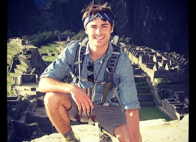 Depois de rehab, Zac Efron viaja com o pai para o Peru