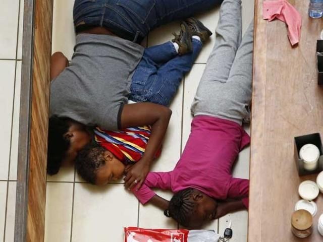 SALVOS PELA MORTE