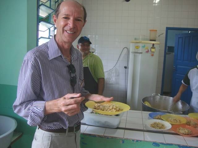 FOLHA faz visita-surpresa a escolas municipais e confere qualidade da merenda