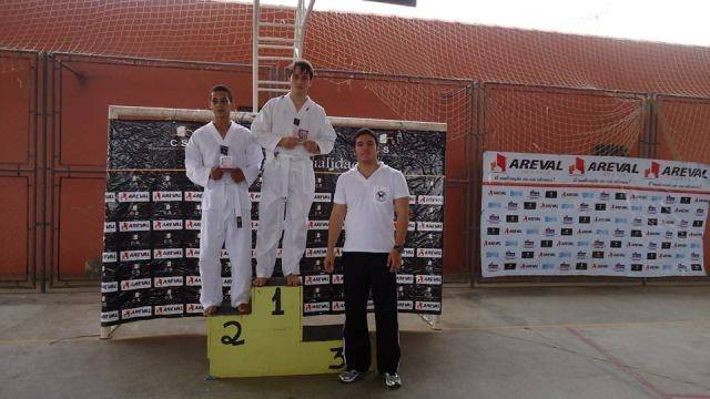 Praticantes de Taekwondo participaram do 1º Campeonato Josué TKD