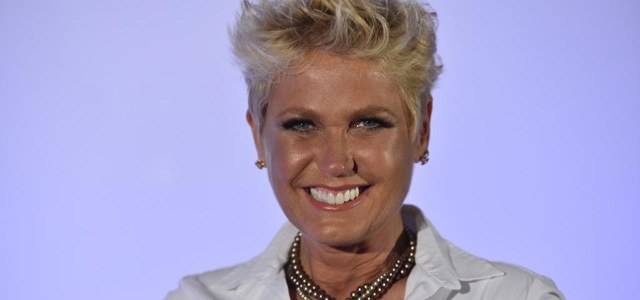 Xuxa desmente rumores de gravidez: