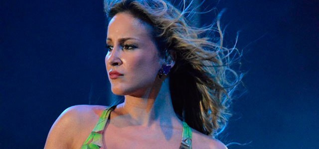 Claudia Leitte descarta propostas e diz que "jamais" posaria nua