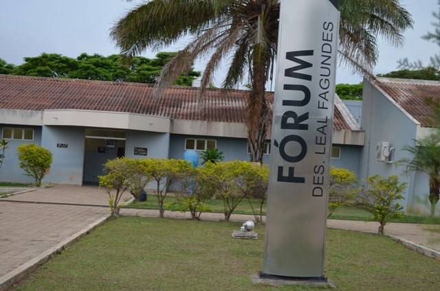 Juri absolve jovem que matou cunhado com a ajuda de irmão adolescente