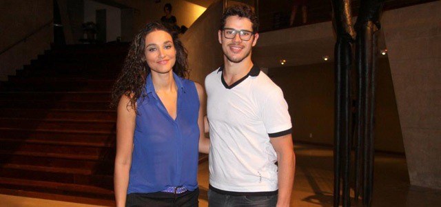 "Por mim casava agora mesmo", diz o apaixonado José Loreto