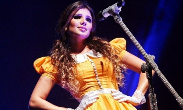 Paula Fernandes: "Me inspiro no visual das princesas"