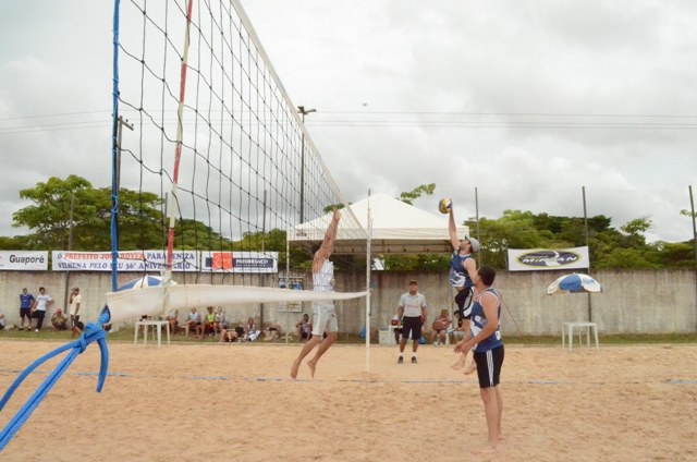 Aniversário de Vilhena: cacoalenses vencem Torneio Masculino de Vôlei de Areia 