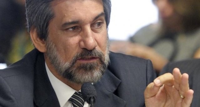 Senador rondoniense se reúne com Dilma e diz que aliança PT-PMDB está mantida