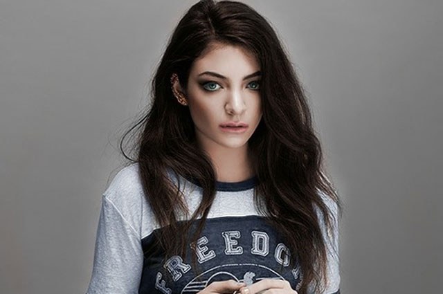 Lorde diz que música de Lana Del Rey é "completamente irrelevante"