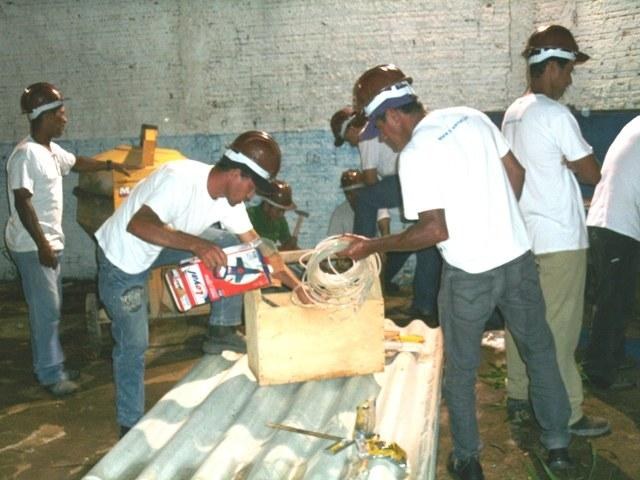 Ex-detentos e apenados do semiaberto fazem curso para pedreiro em Vilhena