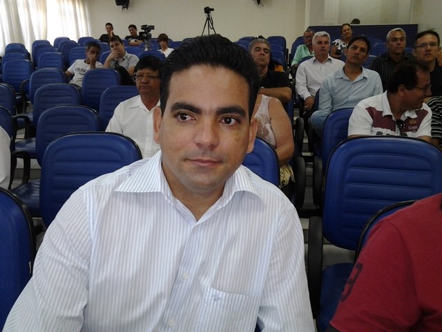Vice corrige assessoria: “Centro de Convenções não é só para evangélicos”