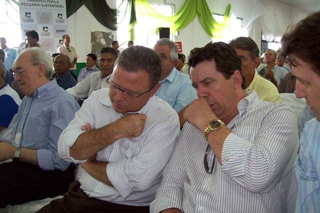 MAIS DE 400 PECUARISTAS PARTICIPAM DE SEMINÁRIO EM VILHENA