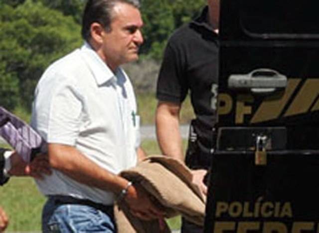 Ex-senador de Rondônia é acusado de utilizar nome e documentos falsos