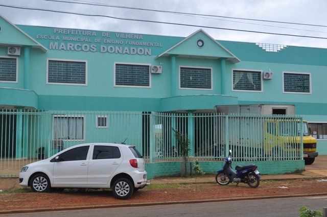 Prefeitura se pronuncia oficialmente sobre retirada do nome Donadon de escolas