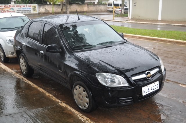 Rapaz é flagrado em Vilhena com carro roubado há duas semanas em Juína