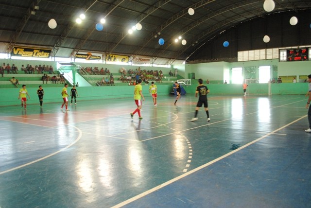 Três jogos abrem o Campeonato Municipal de Futsal na segunda-feira (1)