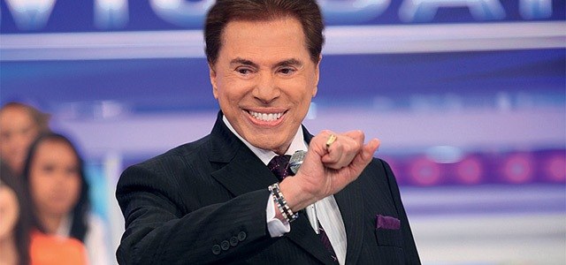 Silvio Santos comemora saúde após retirada de tumor na perna