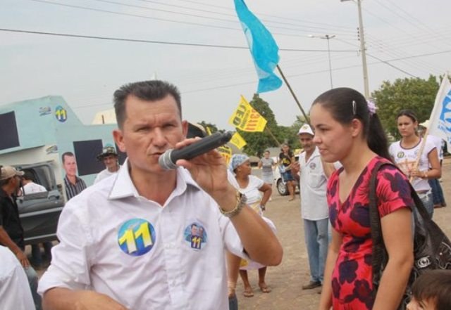 Prefeito de Colorado deve renunciar para concorrer a deputado estadual