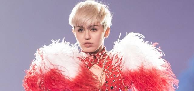 Miley Cyrus estaria dando uns pegas em Jared Leto