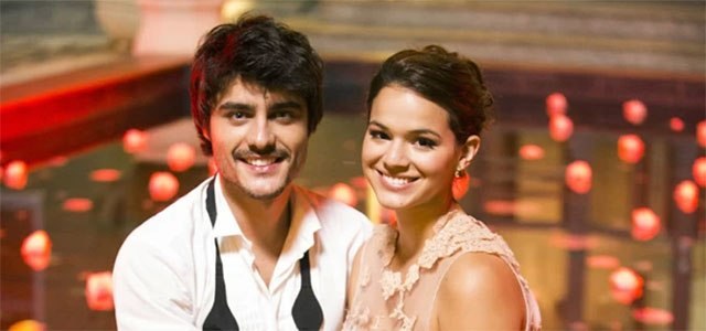 Marquezine não perde tempo e está pegando colega de elenco
