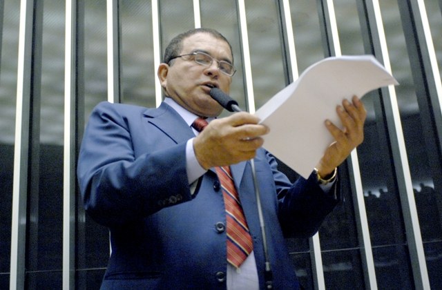 VÊ SE PODE: DEPUTADO RONDONIENSE QUER QUE CÂMARA COMPRE AVIÃO