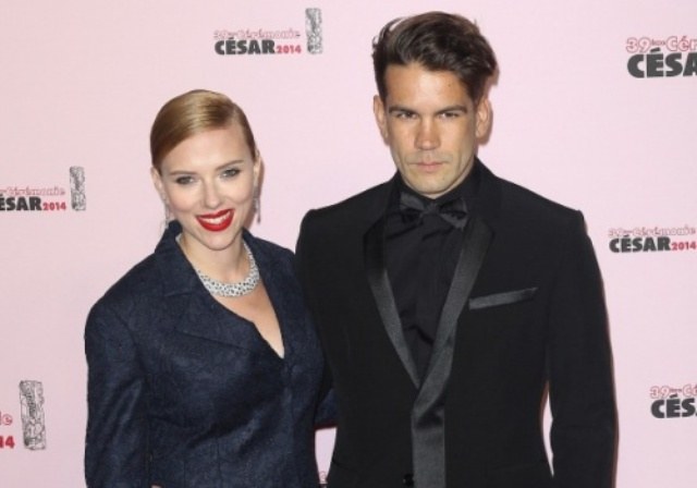 Bebê a bordo: Scarlett Johansson está grávida, diz site