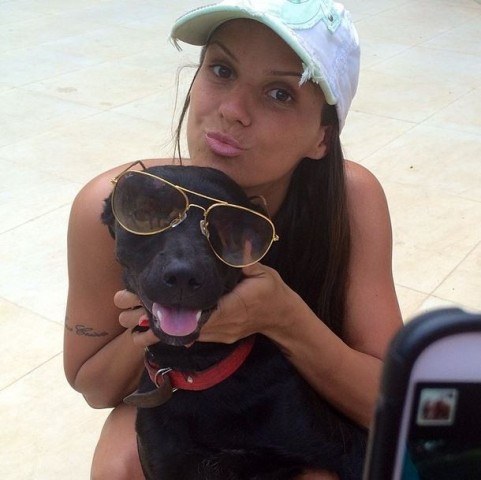 Carol Dias faz apelo para encontrar seu cachorro: "Estou destruída"