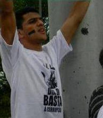 Pelo Facebook, amigos de jovem assassinado em Vilhena organizam manifestação