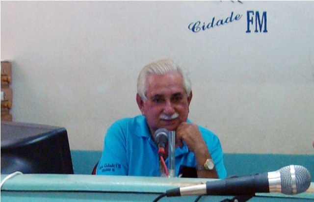 Em Cerejeiras, Polícia Federal e Anatel fecham rádio pirata e prendem dono