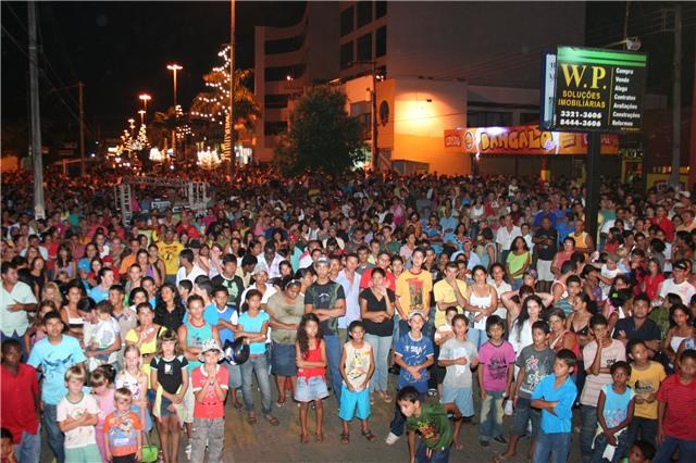 VILHENENSES COMEMORARÃO A PASSAGEM DE ANO COM FESTA NA PRAÇA