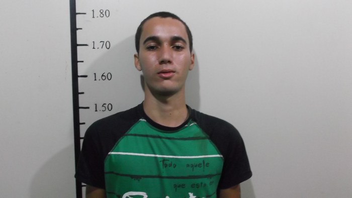 Polícia divulga foto de rapaz que usava Facebook para vender produtos roubados