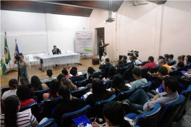 Jornalismo da Unir realiza “Semana de Acolhida aos Calouros” e promove o curso