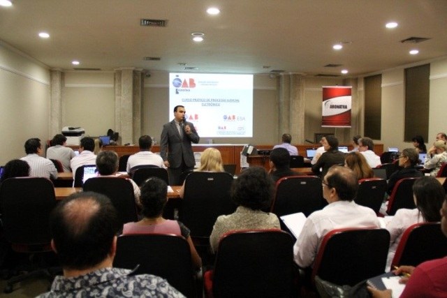 Caravana da OAB traz certificação digital e cursos a três cidades do Cone Sul 