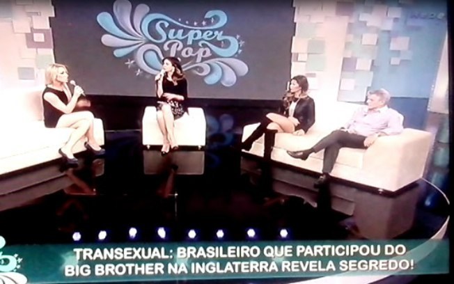 Discussão com Luciana Gimenez faz transexual abandonar o palco do "SuperPop"