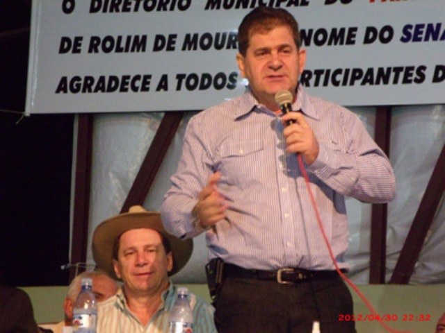 Colunista Roberto Gutierrez revela detalhes do barraco envolvendo irmãos Cassol
