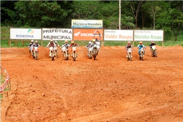 Com 120 competidores, prova de Velocross agita Cabixi neste final de semana