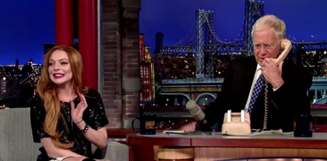 Lindsay Lohan e David Letterman passam trote em Oprah