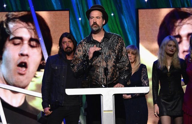 Krist Novoselic acredita que Nirvana pode fazer músicas novas um dia