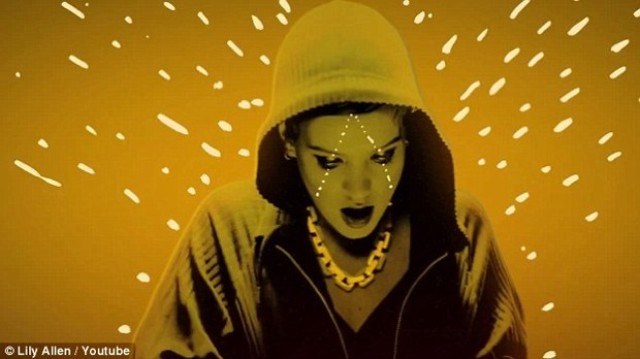 Lily Allen retoma carreira com música que alfineta Gaga e Rihanna