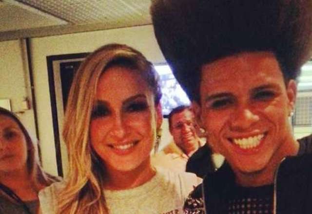 MORTO EM FAVELA